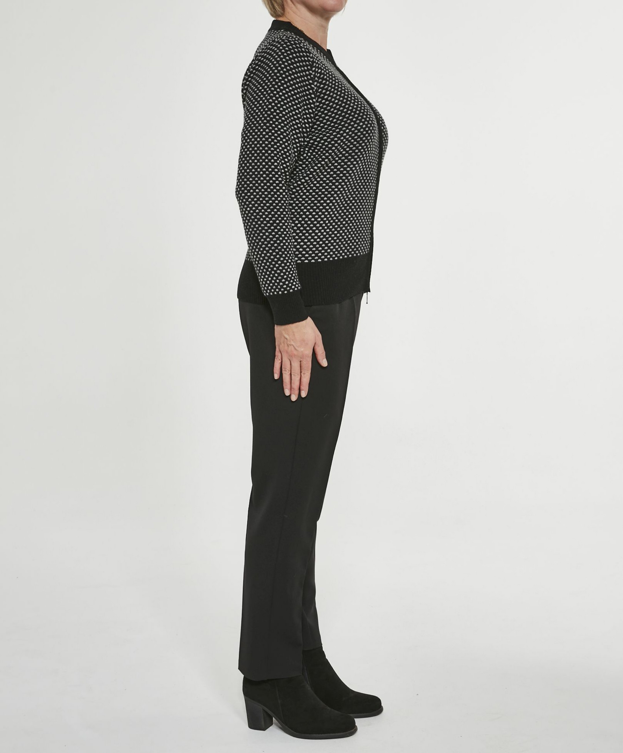 Obrazek Sweter damski 2212671 (czarny)